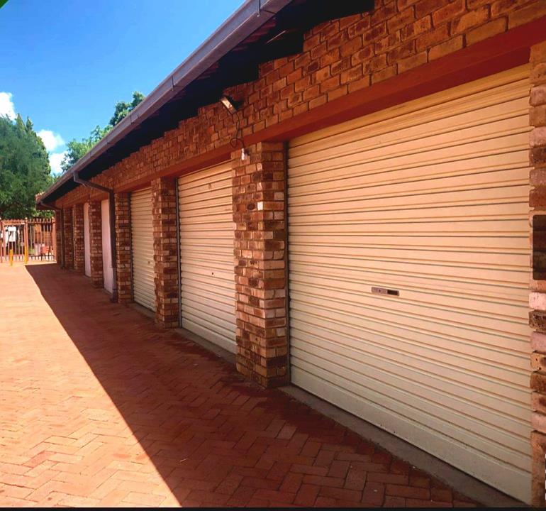 2 Bedroom Property for Sale in Fichardt Park Free State